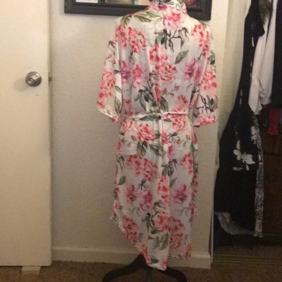 Show Me Your Mumu Brie Robe - Picture 3 of 4